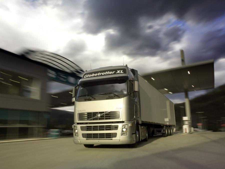  Volvo FH 2005 года  (фото 12 из 16)
